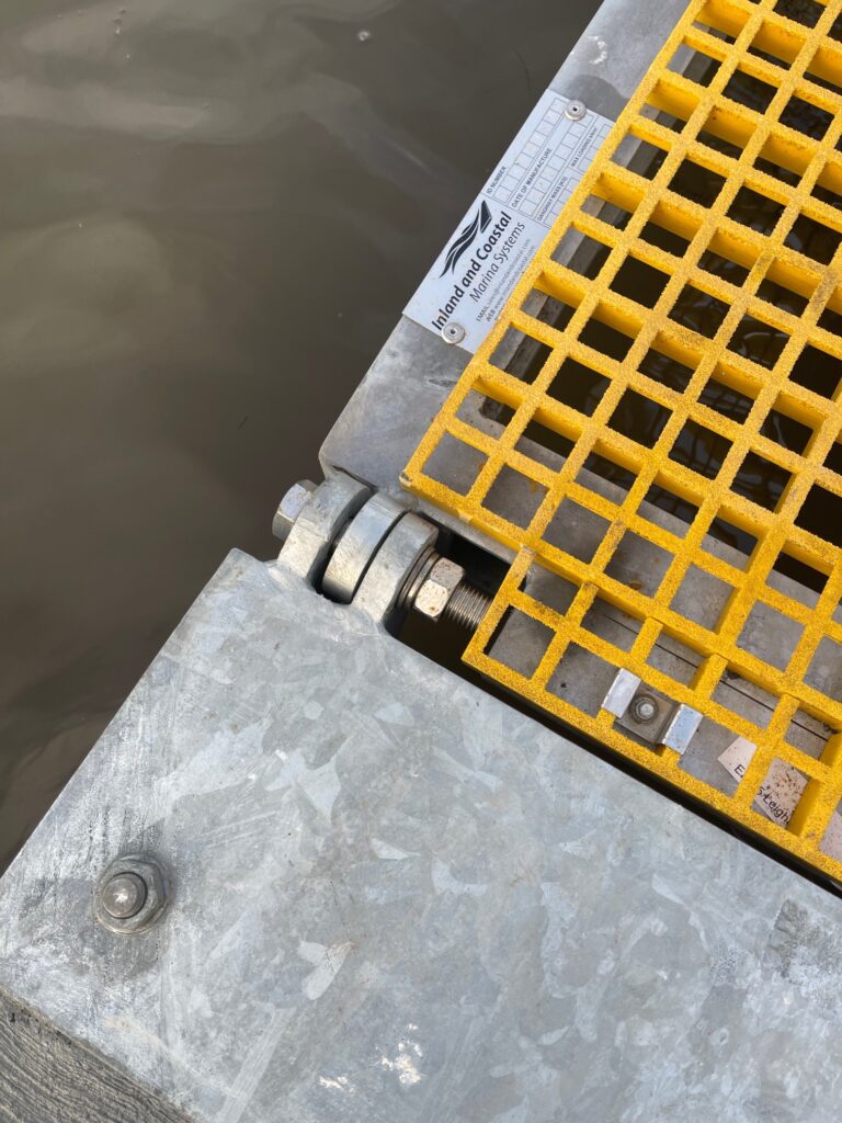 Aerial view of pontoon connection