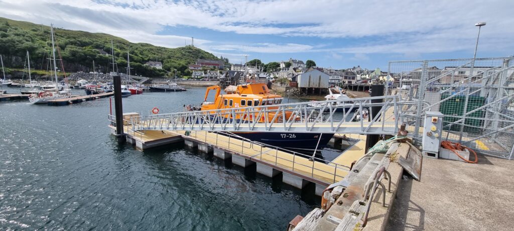 Mallaig RNLI Servern Class new pontoon and bridge