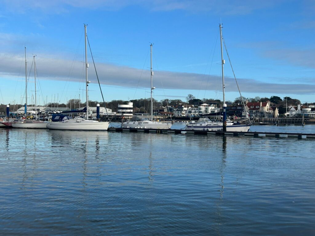 New pontoon istalled on Hamble River on behlf of River Hamble Harbour Master